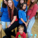 zdjęcie grupy dzieci