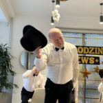 Starszy pan z melonikiem